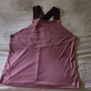 Womens, NIKE PRO,DRI-FIT Workout Top. Like New.